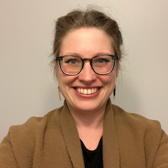 Meet your Posher, Bailey - Picture 1 of 1